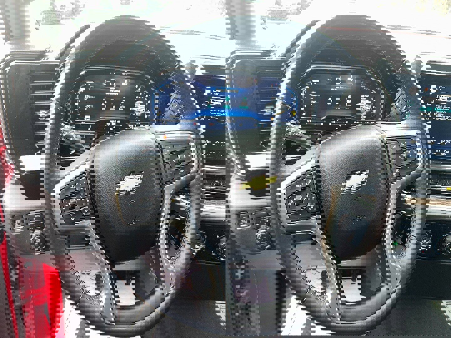 Used 2022 Chevrolet Silverado 1500 LT image 13