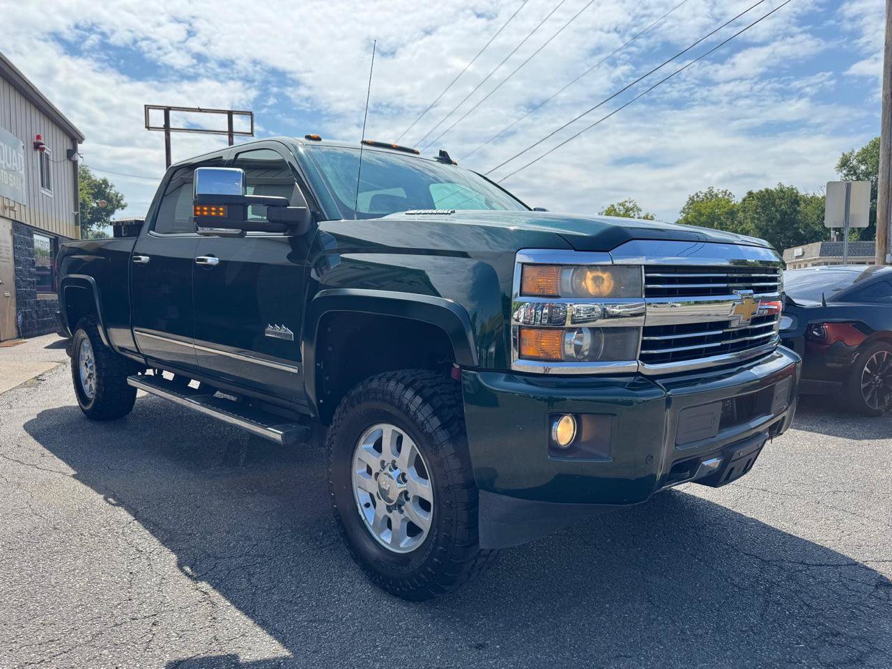 Used 2015 Chevrolet Silverado 2500 High Country w/ Duramax Plus Package AWD/4WD image 7