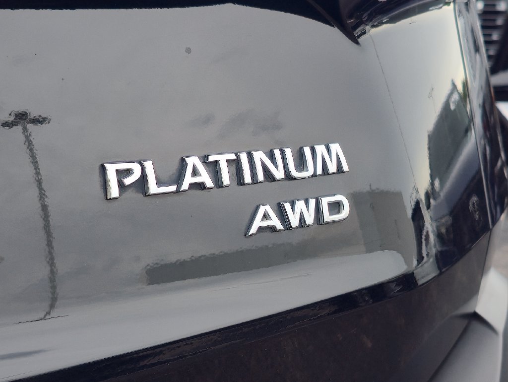Used 2023 Nissan Rogue Platinum AWD/4WD image 32