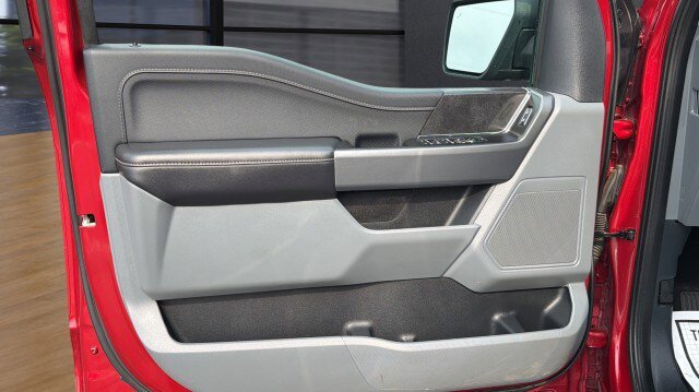 Used 2025 Ford F150 XLT w/ Equipment Group 301A Standard AWD/4WD image 23