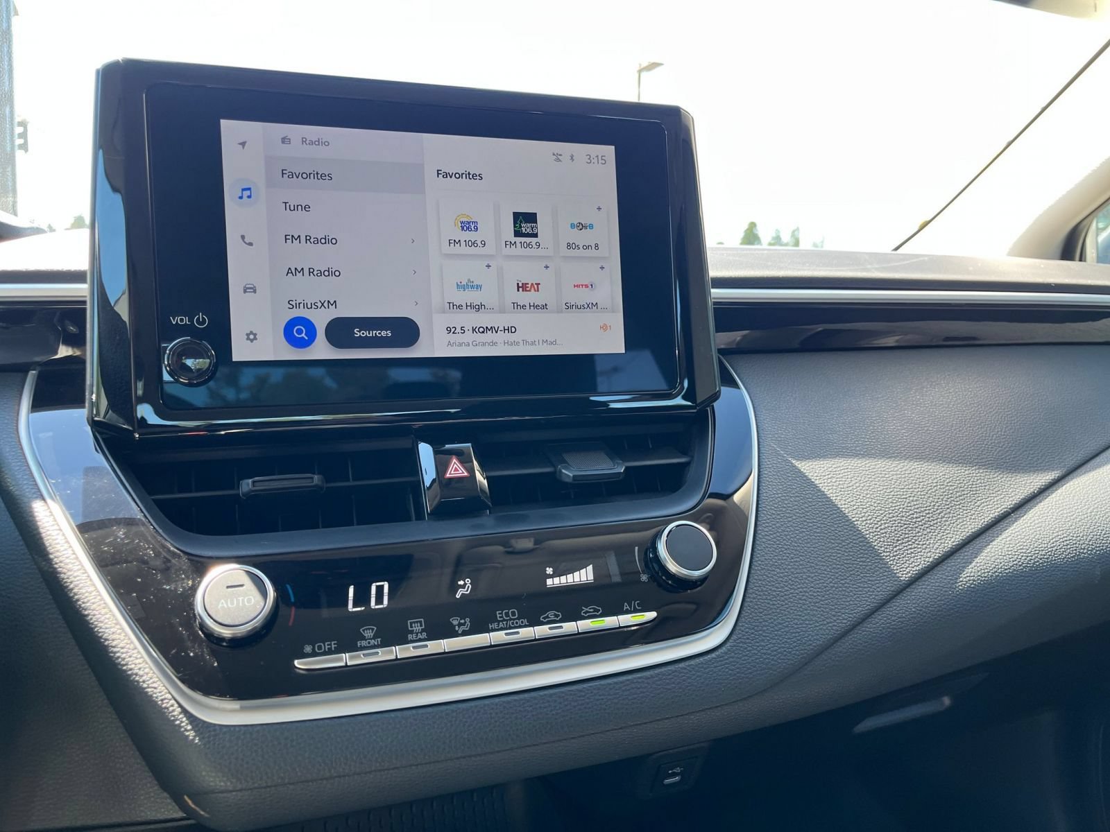 Used 2025 Toyota Corolla LE FWD image 20