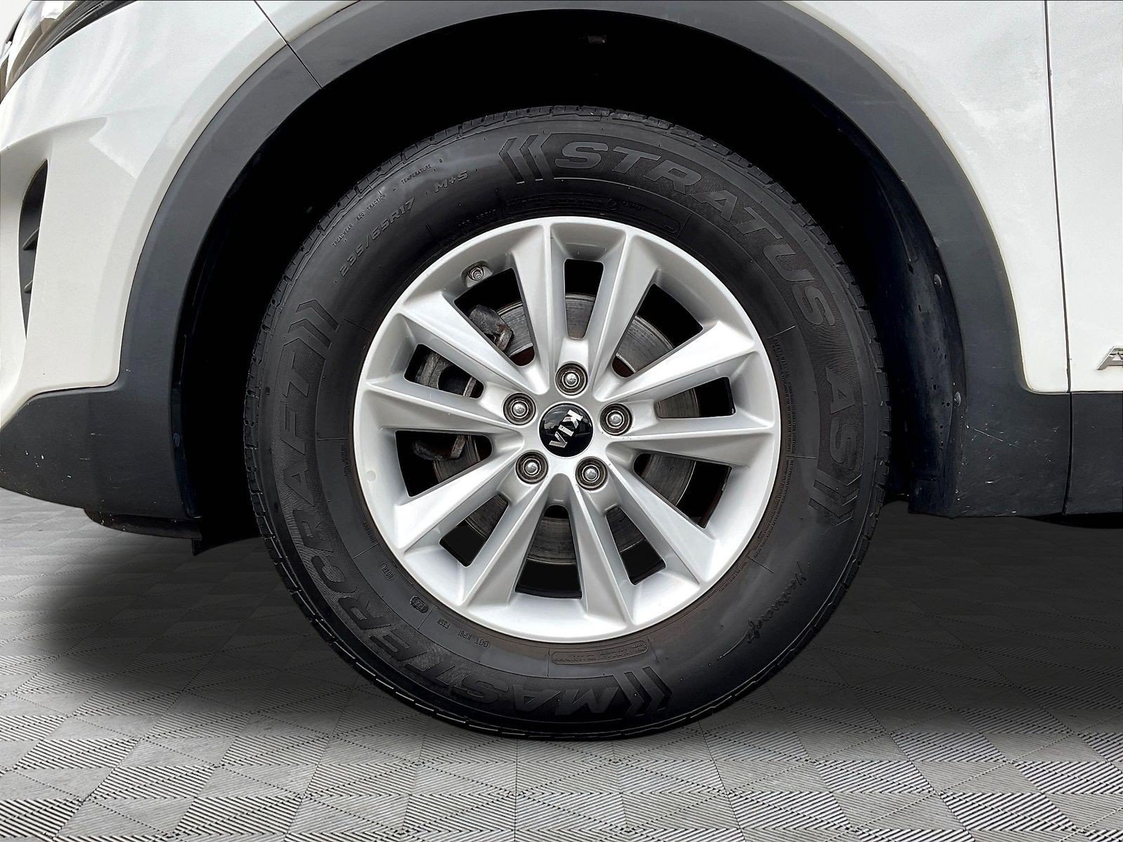 Used 2020 Kia Sorento LX w/ LX I4 Convenience Package AWD/4WD image 32