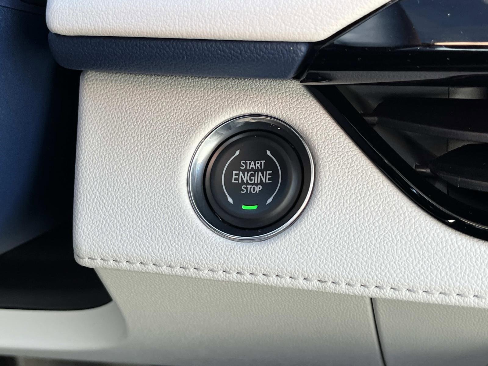 New 2026 Buick Enclave Avenir w/ Super Cruise Package image 33