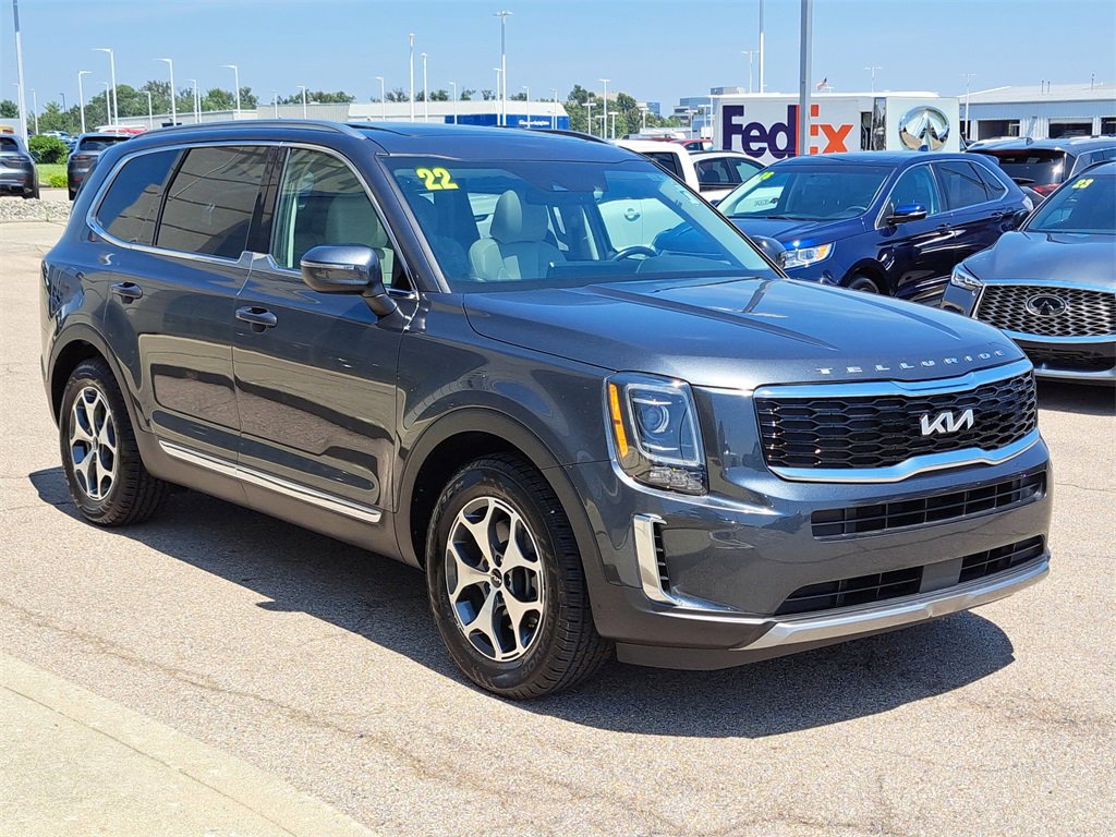 Used 2022 Kia Telluride EX w/ Towing Package image 7