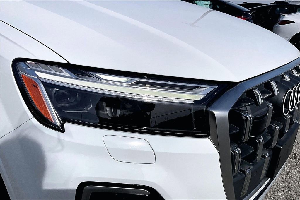 Used 2025 Audi Q7 3.0T Premium Plus image 42