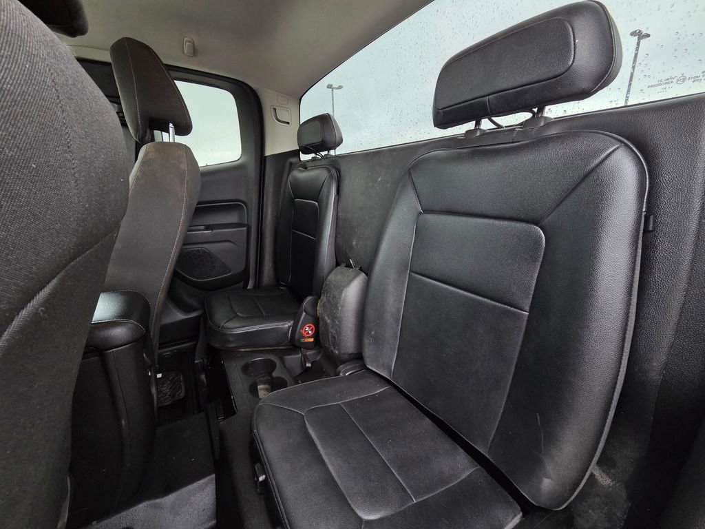 Used 2022 Chevrolet Colorado LT w/ Fleet Safety Package image 23