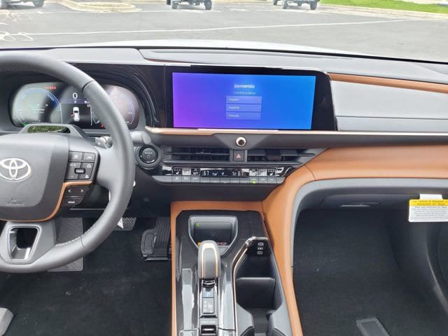 New 2026 Toyota Crown Signia AWD/4WD image 8