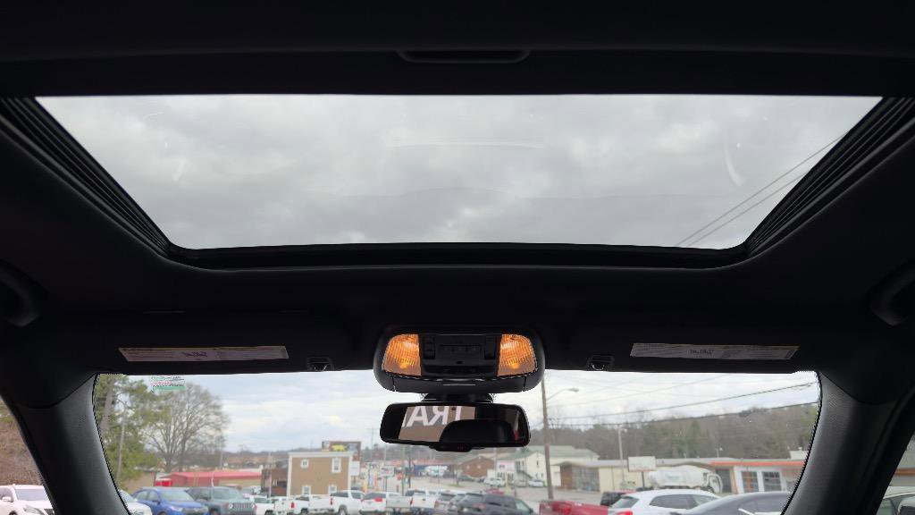 Used 2014 Jeep Grand Cherokee Limited w/ Trailer Tow Group IV AWD/4WD image 14