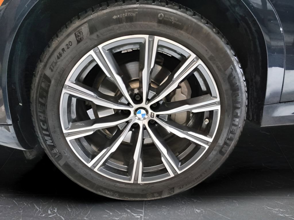Used 2023 BMW X6 xDrive40i w/ Premium Enhanced Package image 9
