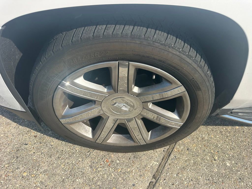 Used 2019 Cadillac Escalade ESV Luxury image 22