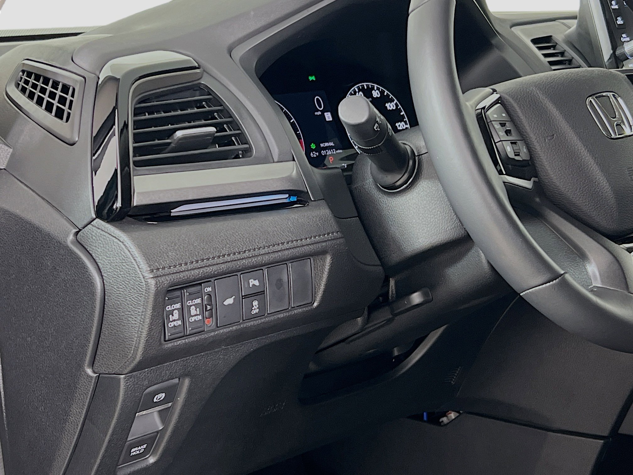 Used 2025 Honda Odyssey Touring image 10