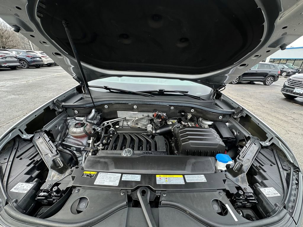 Used 2021 Volkswagen Atlas SEL Premium image 25