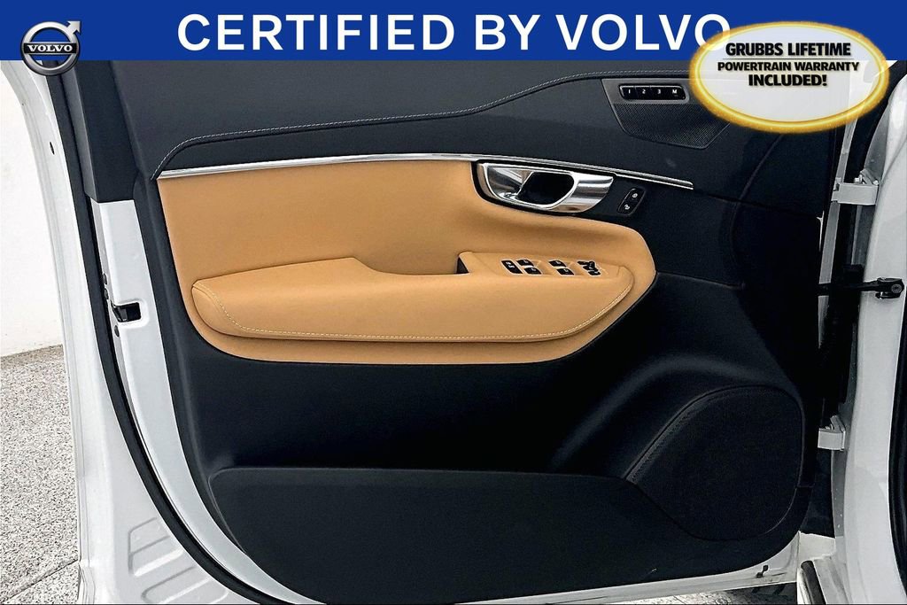 Used 2025 Volvo XC90 B5 Ultra w/ Protection Package Premier image 23