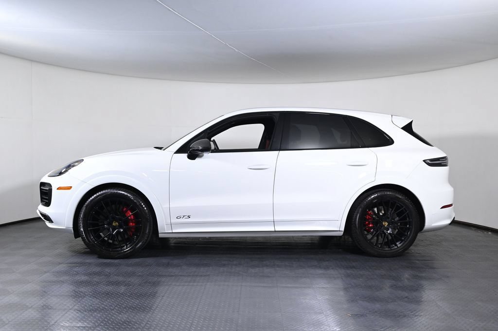 Certified 2023 Porsche Cayenne GTS AWD/4WD image 2