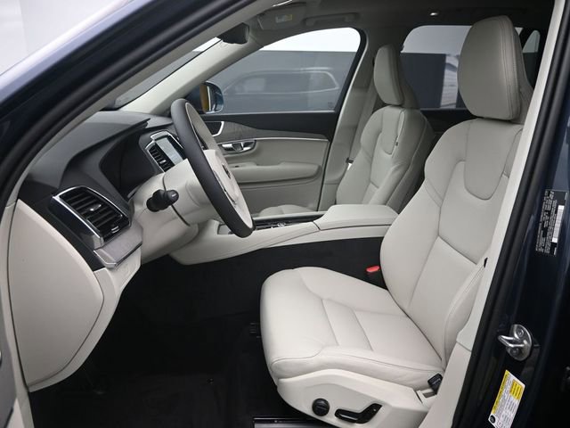 Used 2025 Volvo XC90 B6 Plus w/ Protection Package Premier image 9