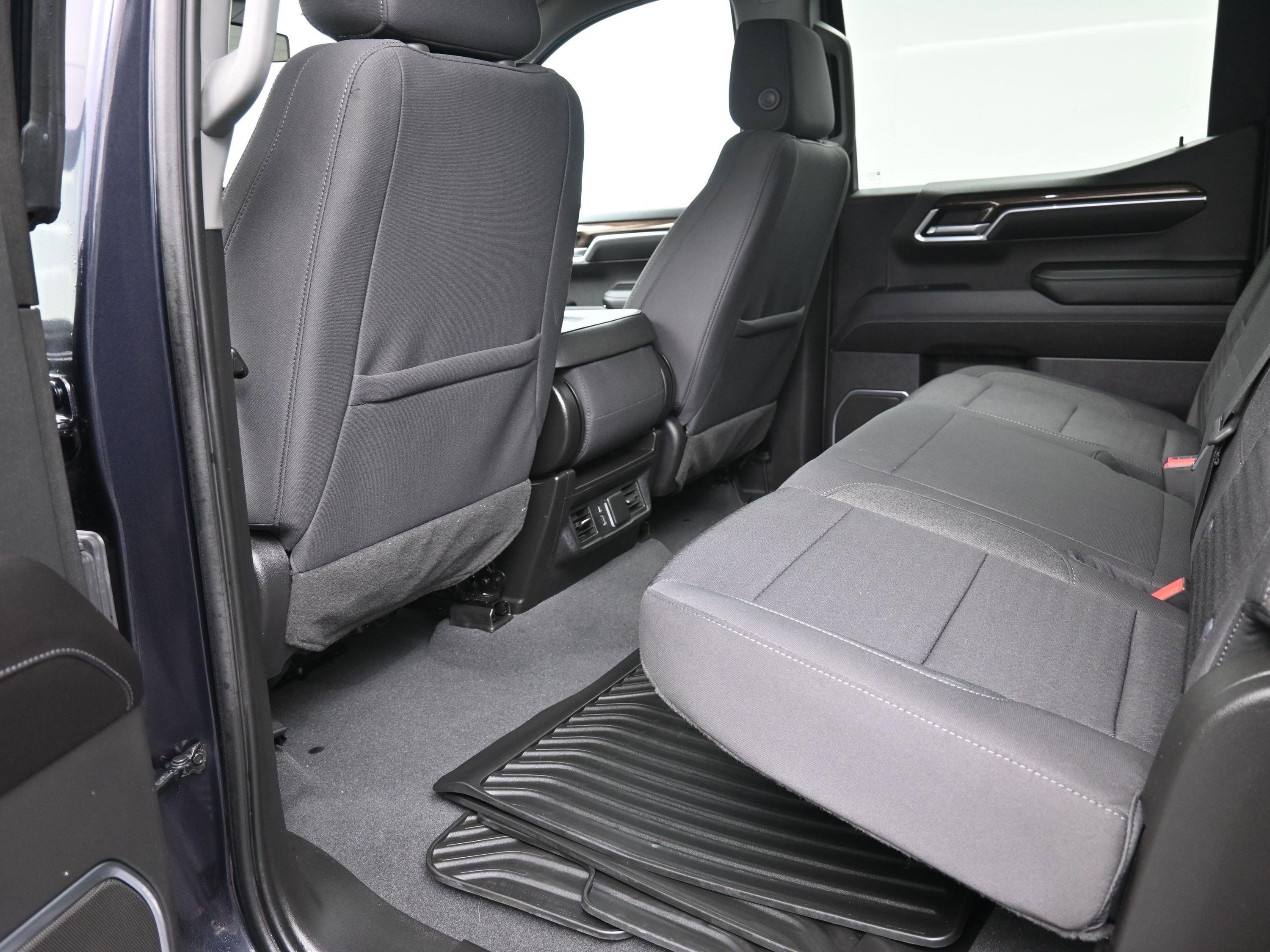 Used 2022 Chevrolet Silverado 1500 LT image 22