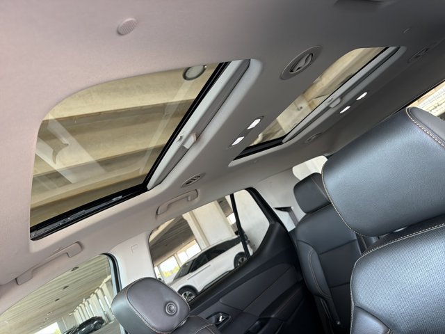 Used 2020 Chevrolet Traverse Premier w/ LPO, Floor Liner Package FWD image 22