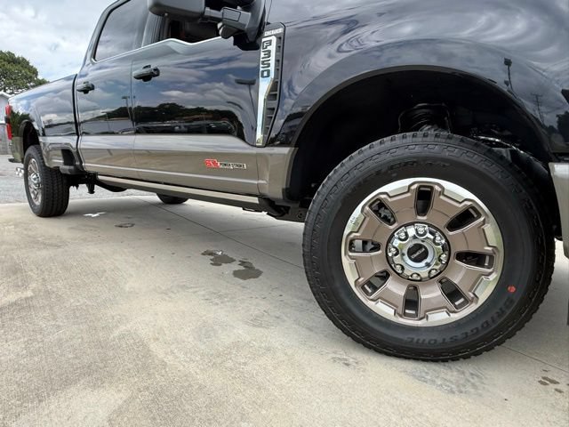 New 2026 Ford F350 King Ranch w/ FX4 Off-Road Package AWD/4WD image 3