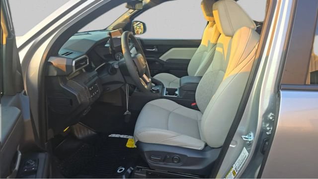 Used 2026 Toyota Tacoma Limited w/ Tow Tech Package AWD/4WD image 7