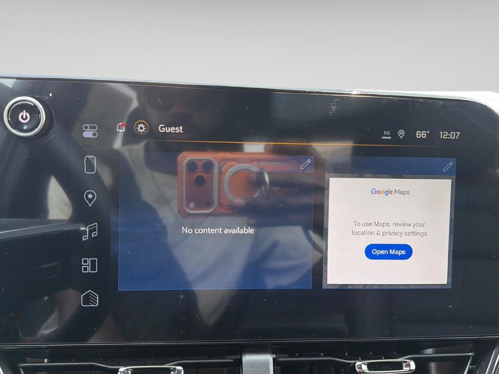 New 2026 Chevrolet Equinox RS w/ Convenience Package III FWD image 27