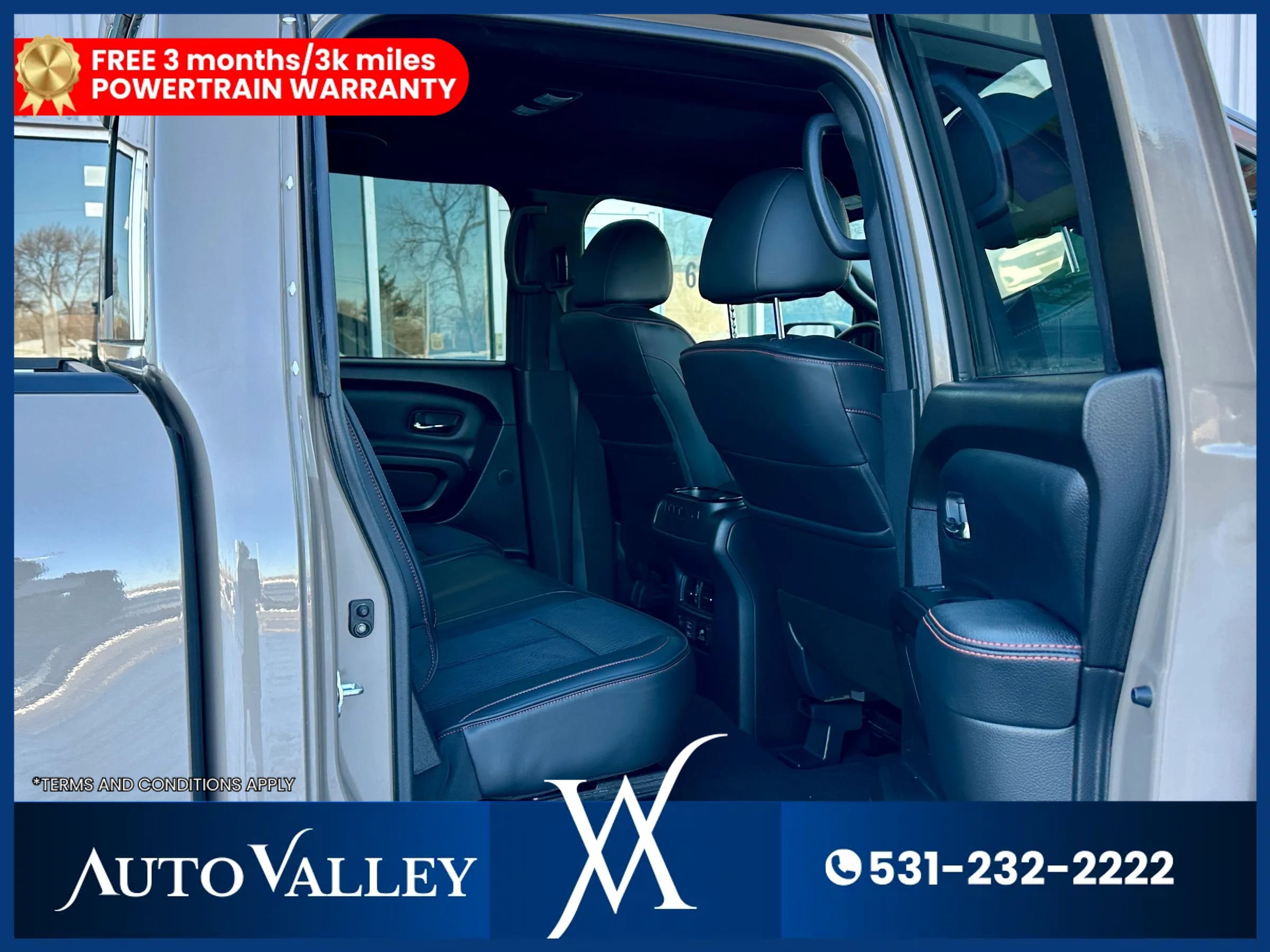 Used 2024 Nissan Titan PRO-4X w/ Pro-4x Utility Package image 26