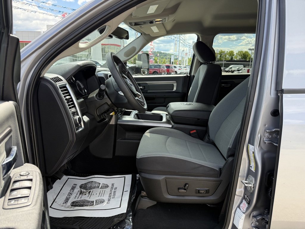 Used 2023 RAM 1500 Classic SLT w/ Trailer & Traction Group image 14