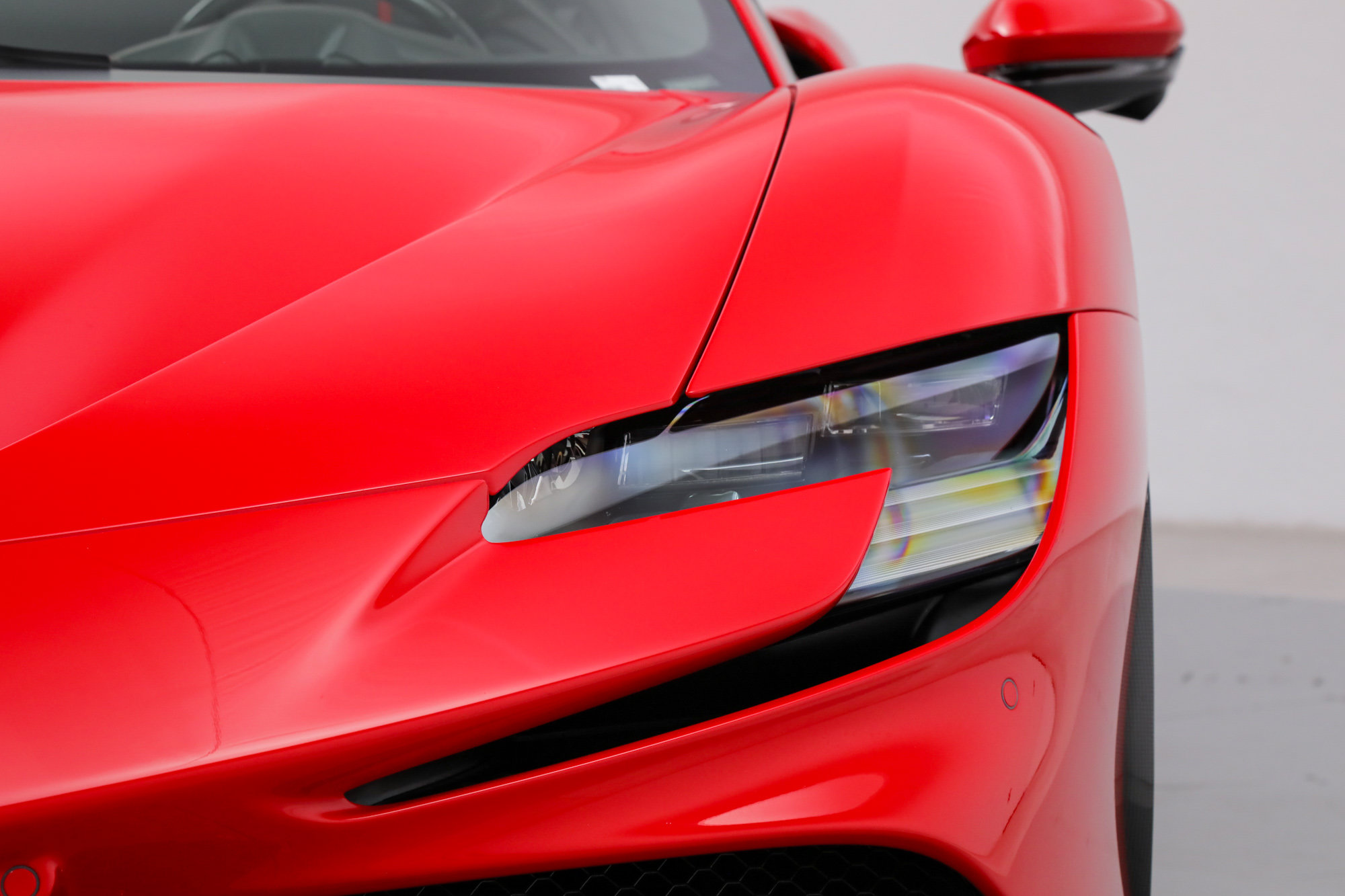 Certified 2025 Ferrari SF90 Spider AWD/4WD image 14