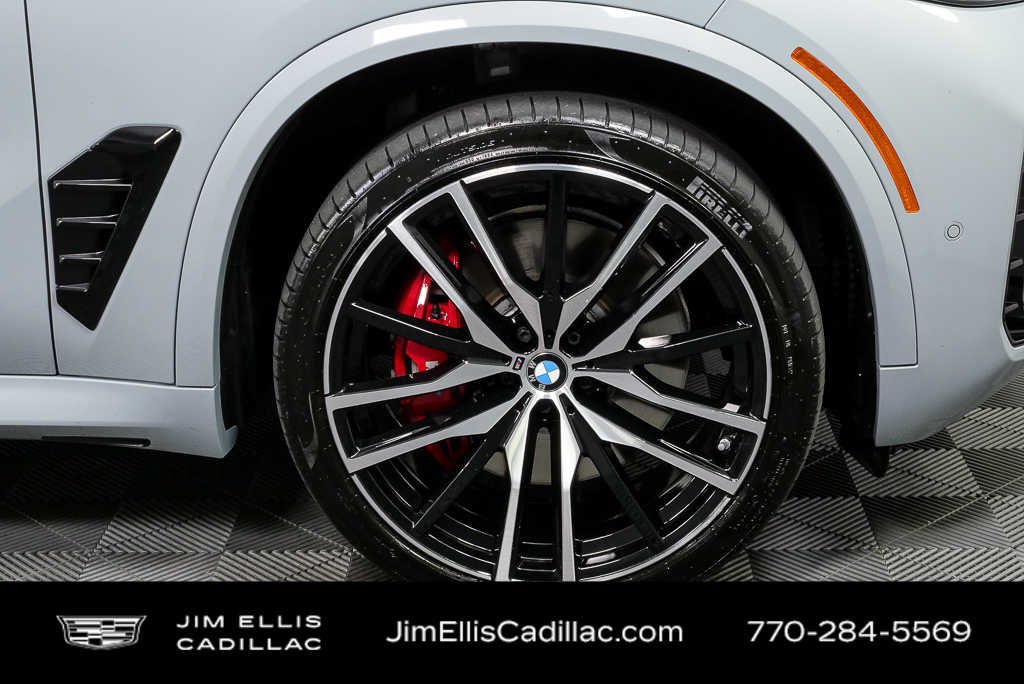 Used 2025 BMW X5 M60i AWD/4WD image 39