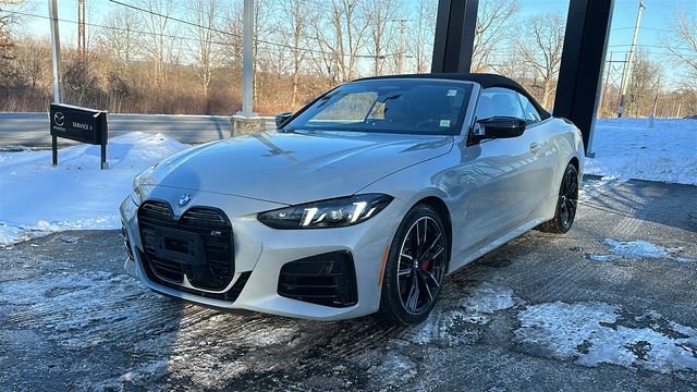 Used 2025 BMW 440i xDrive Convertible image 2