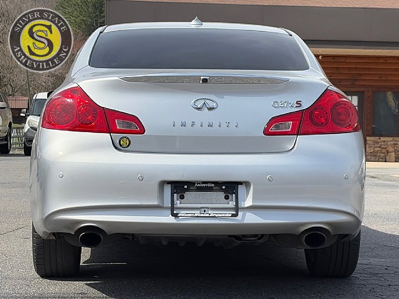 Used 2013 INFINITI G37 x Sedan w/ Premium Pkg AWD/4WD image 5