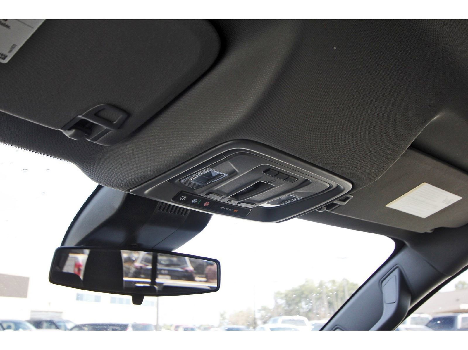 Used 2024 Chevrolet Silverado 1500 LT w/ Z71 Off-Road Package image 24