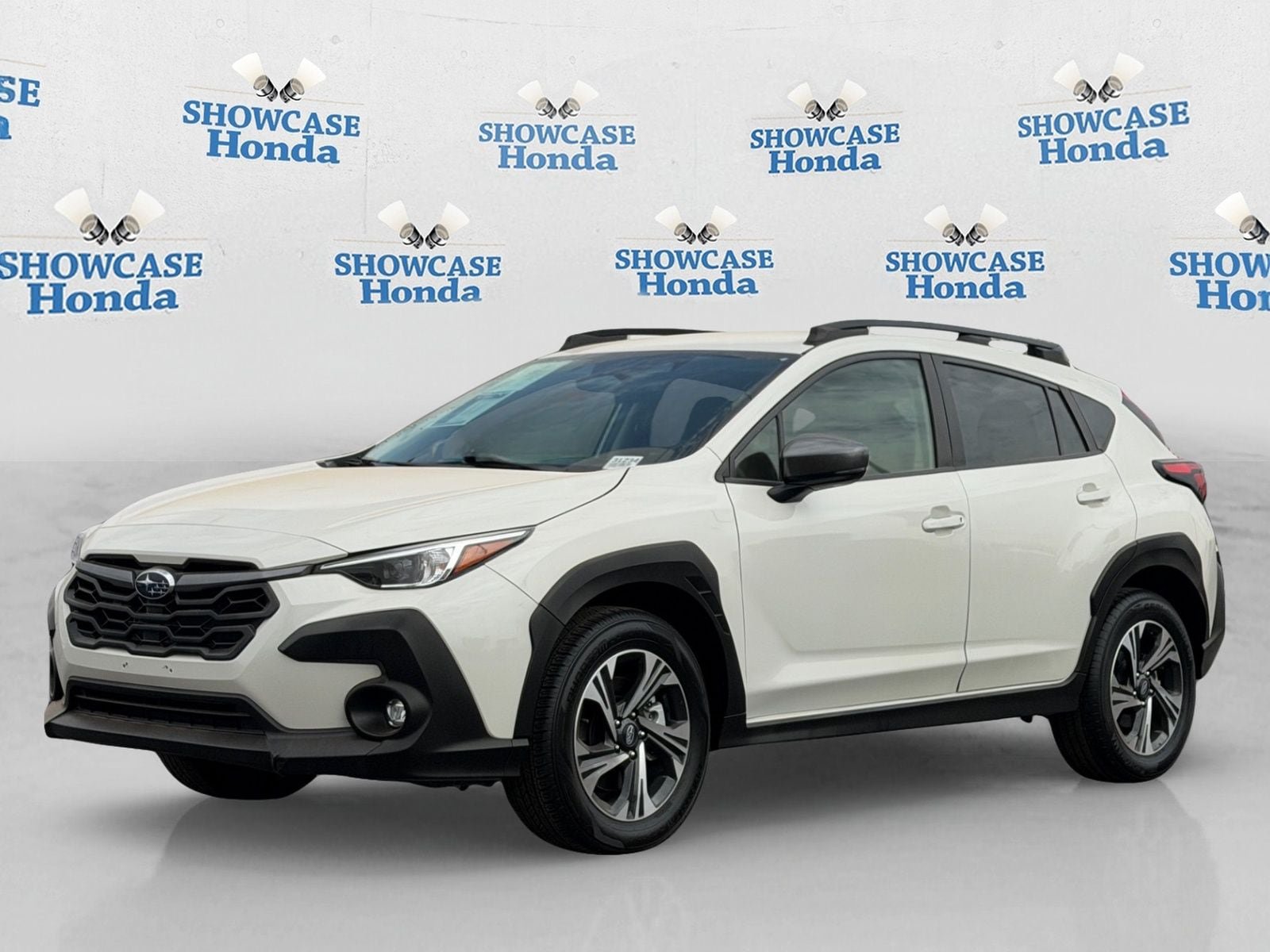 Used 2024 Subaru Crosstrek 2.0i Premium w/ Crosstrek Mirror Package AWD/4WD image 2