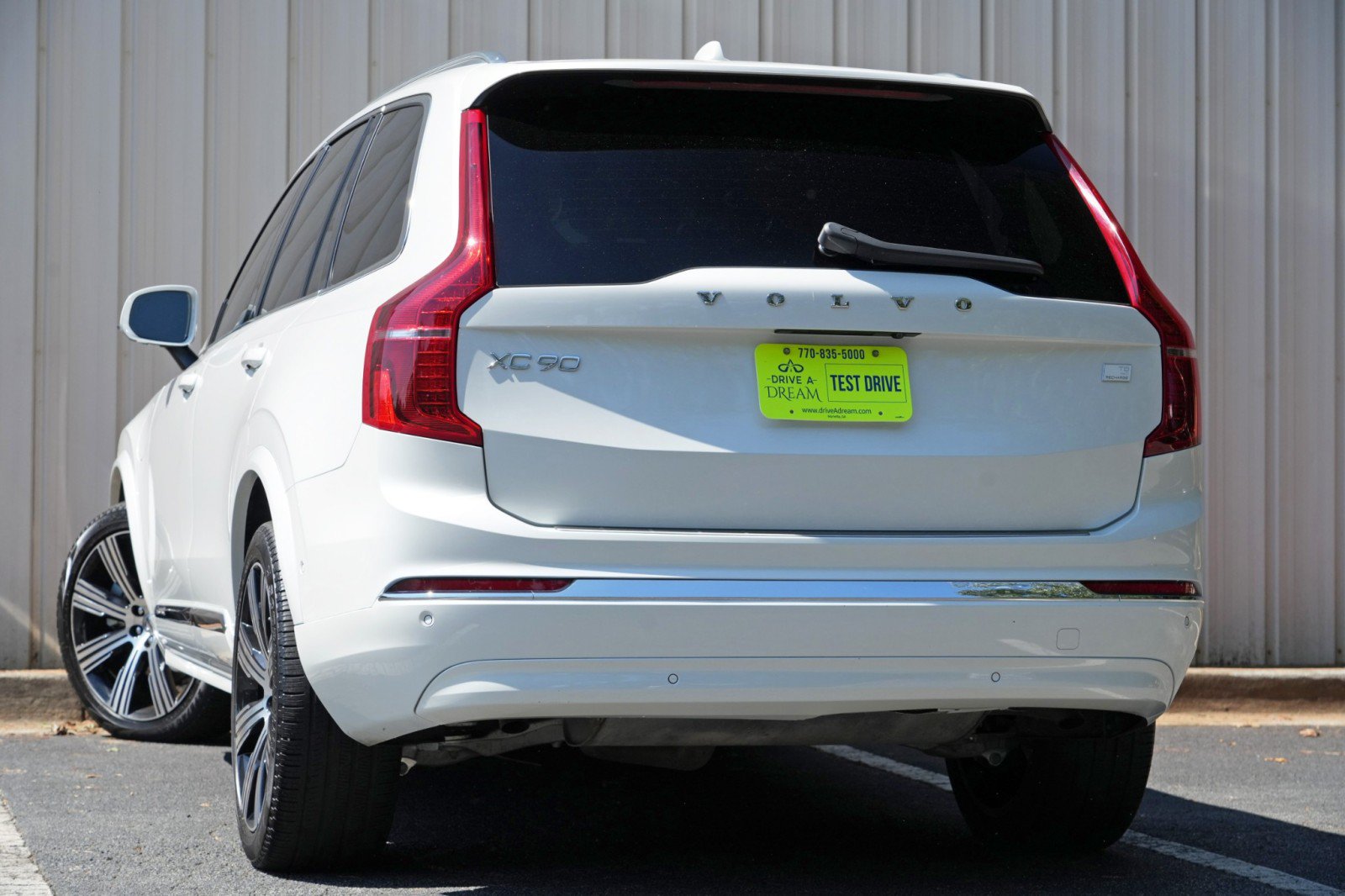 Used 2024 Volvo XC90 T8 Ultimate w/ Protection Package Premier AWD/4WD image 6