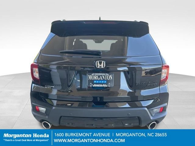 Used 2025 Honda Passport Black Edition image 8