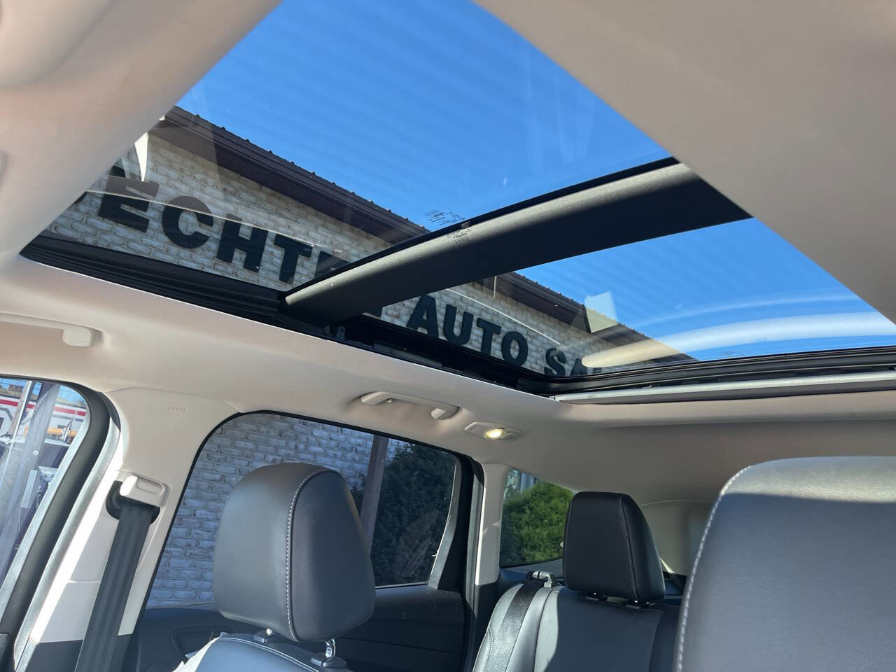 Used 2016 Ford Escape Titanium w/ Equipment Group 301A image 31