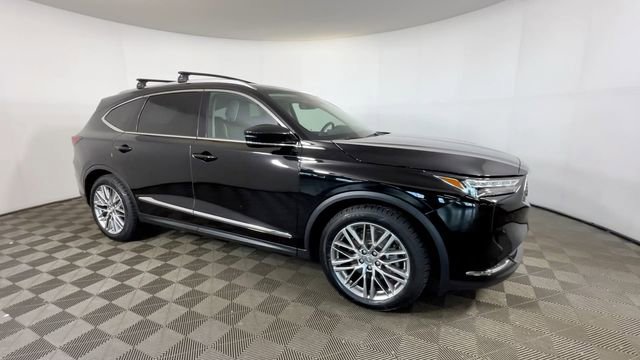 Used 2023 Acura MDX SH-AWD w/ Advance Package image 2