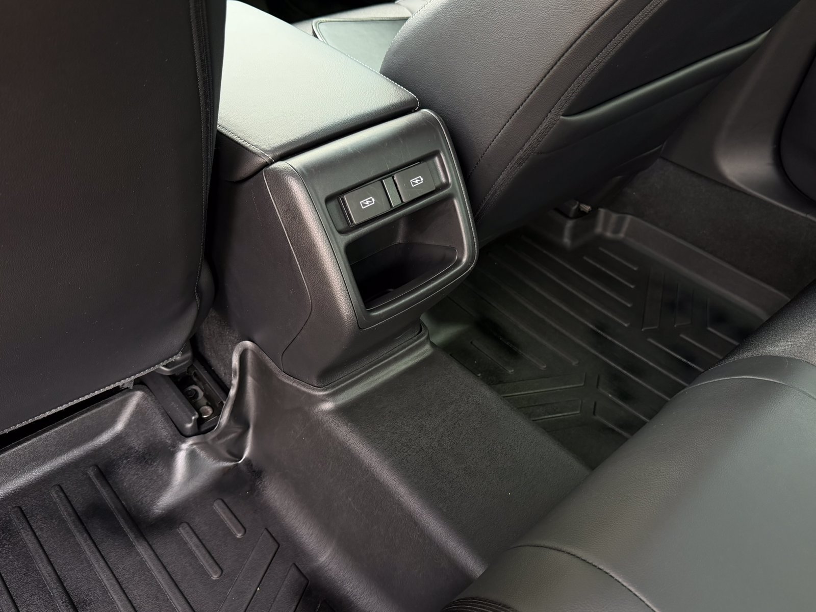 Used 2022 Honda Accord Sport image 25
