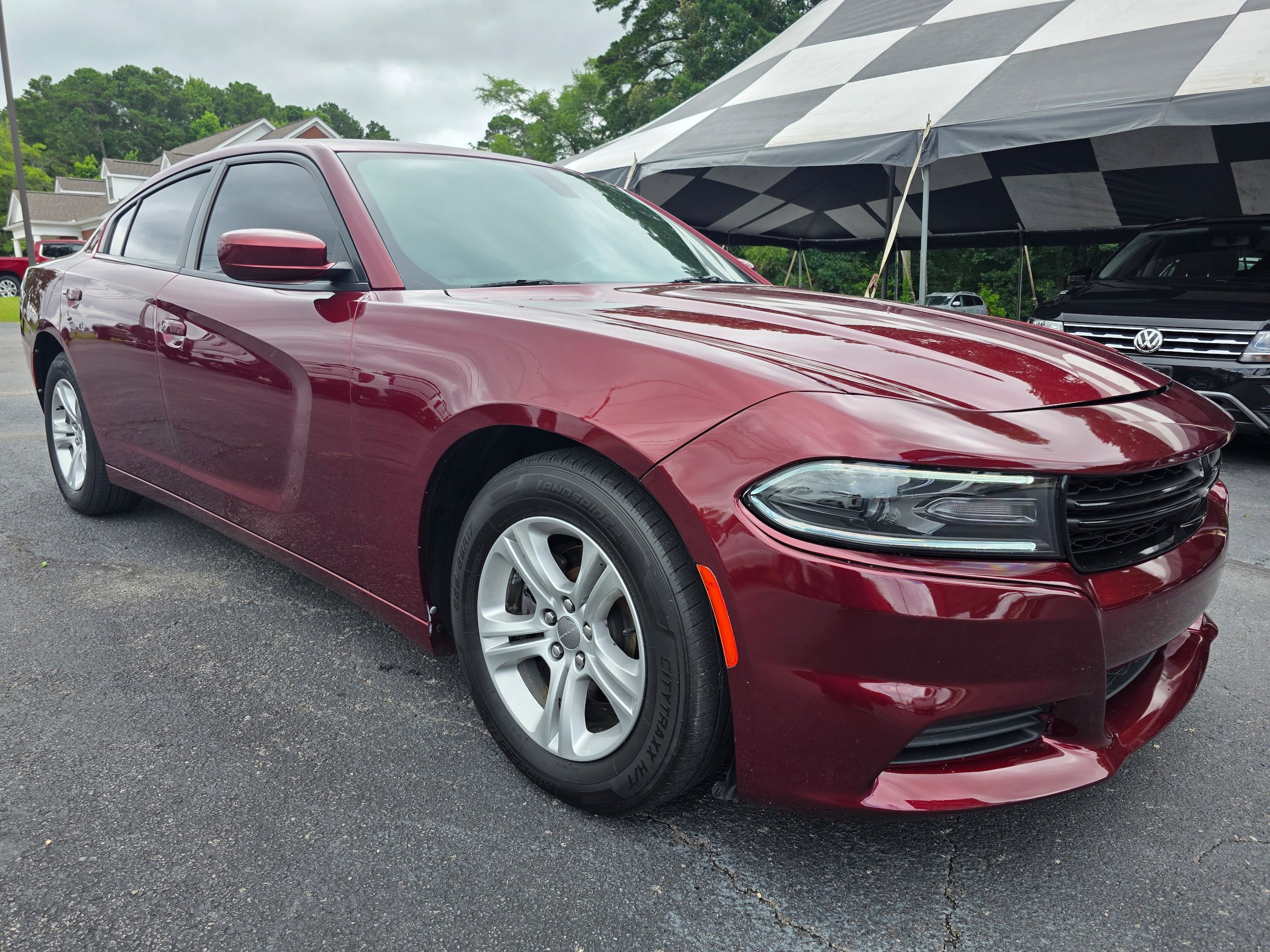 Used 2019 Dodge Charger SXT w/ Leather Interior Group RWD image 3