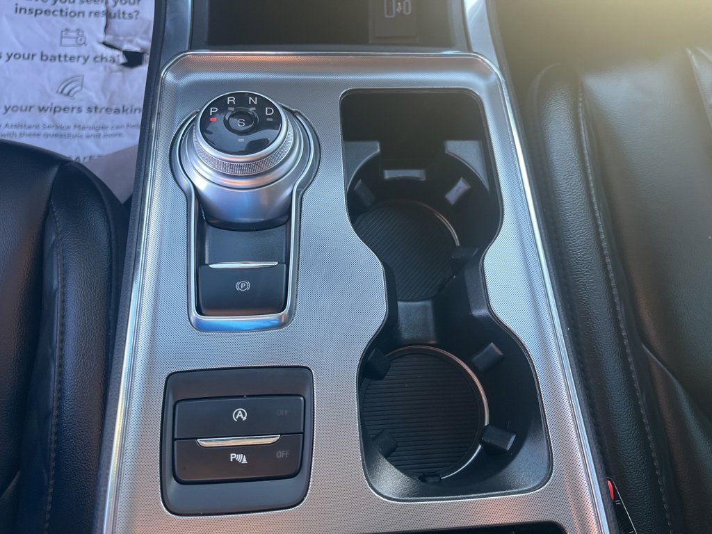 Used 2024 Ford Edge Titanium image 18