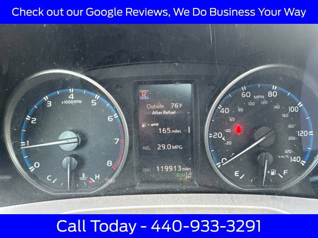 Used 2018 Toyota RAV4 XLE AWD/4WD image 25