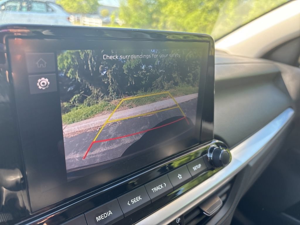 Certified 2023 Kia Forte LXS FWD image 30