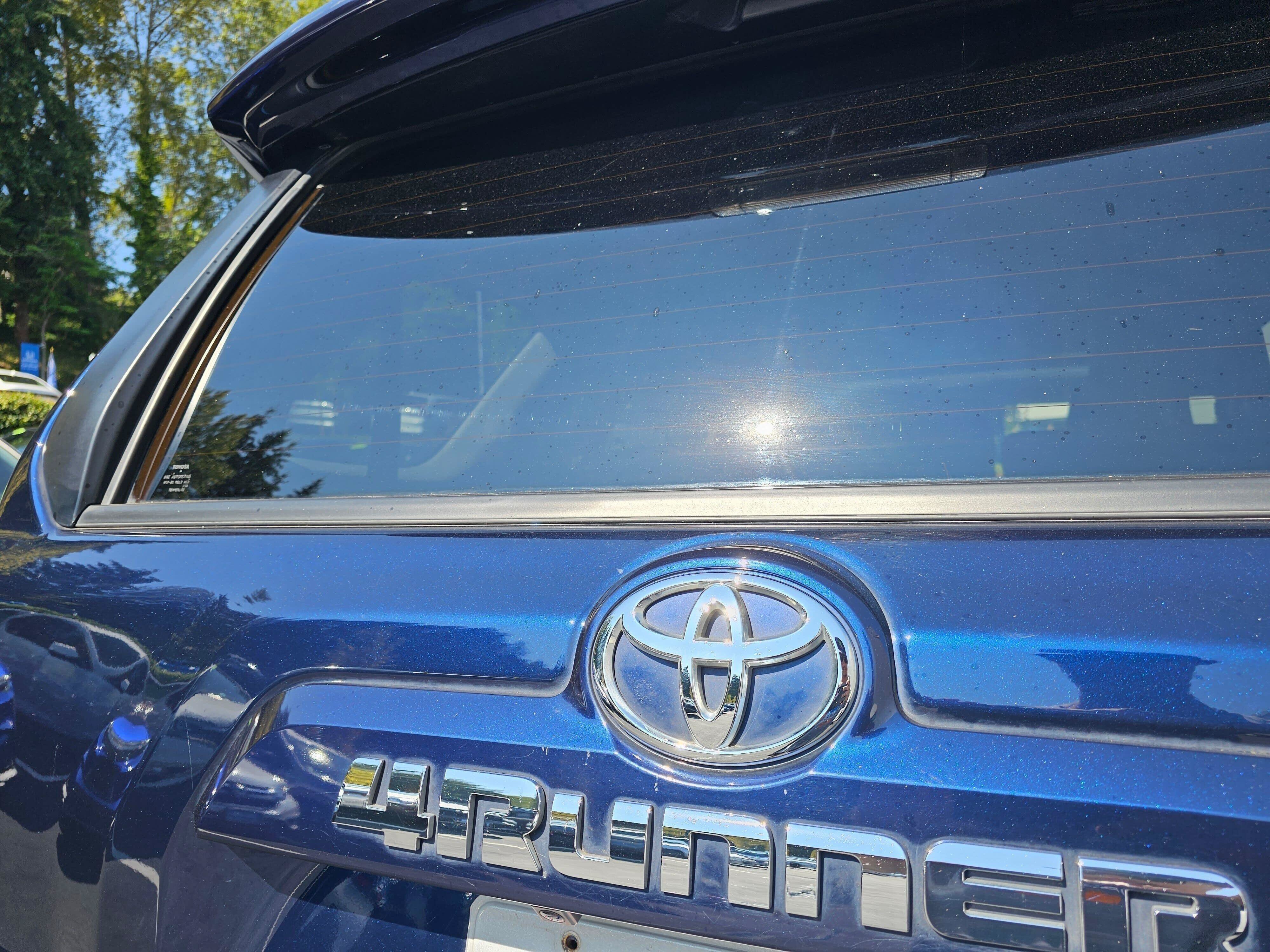 Used 2022 Toyota 4Runner SR5 Premium w/ Moonroof Package AWD/4WD image 16