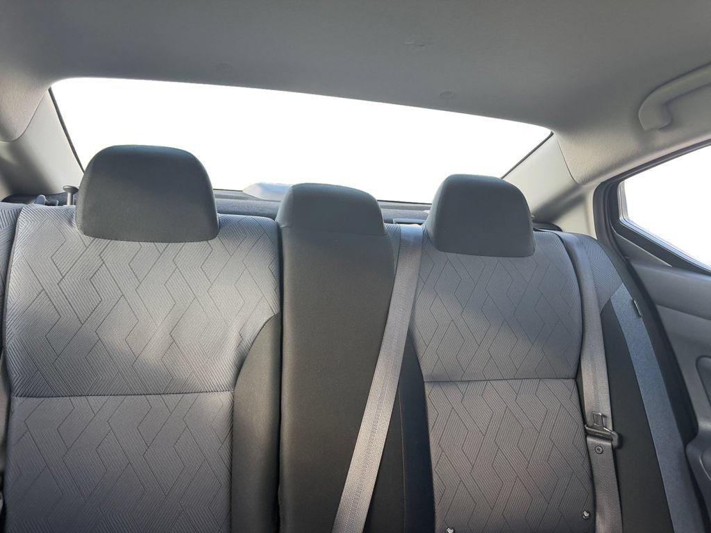 Used 2025 Nissan Versa SV FWD image 14