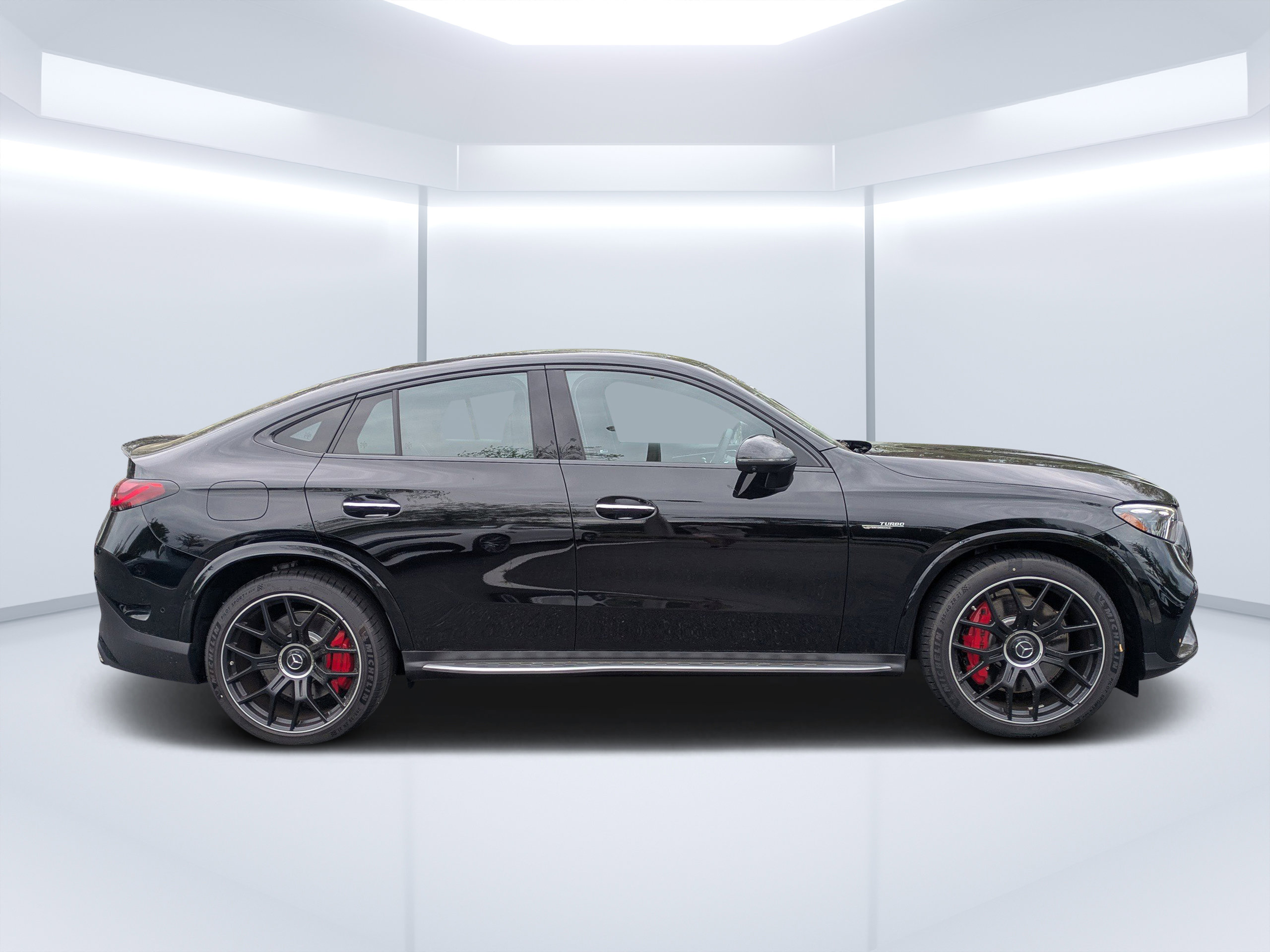 New 2025 Mercedes-Benz GLC 63 AMG S image 2