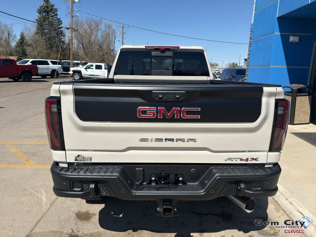 New 2026 GMC Sierra 2500 AT4X w/ AT4X AEV Edition AWD/4WD image 6