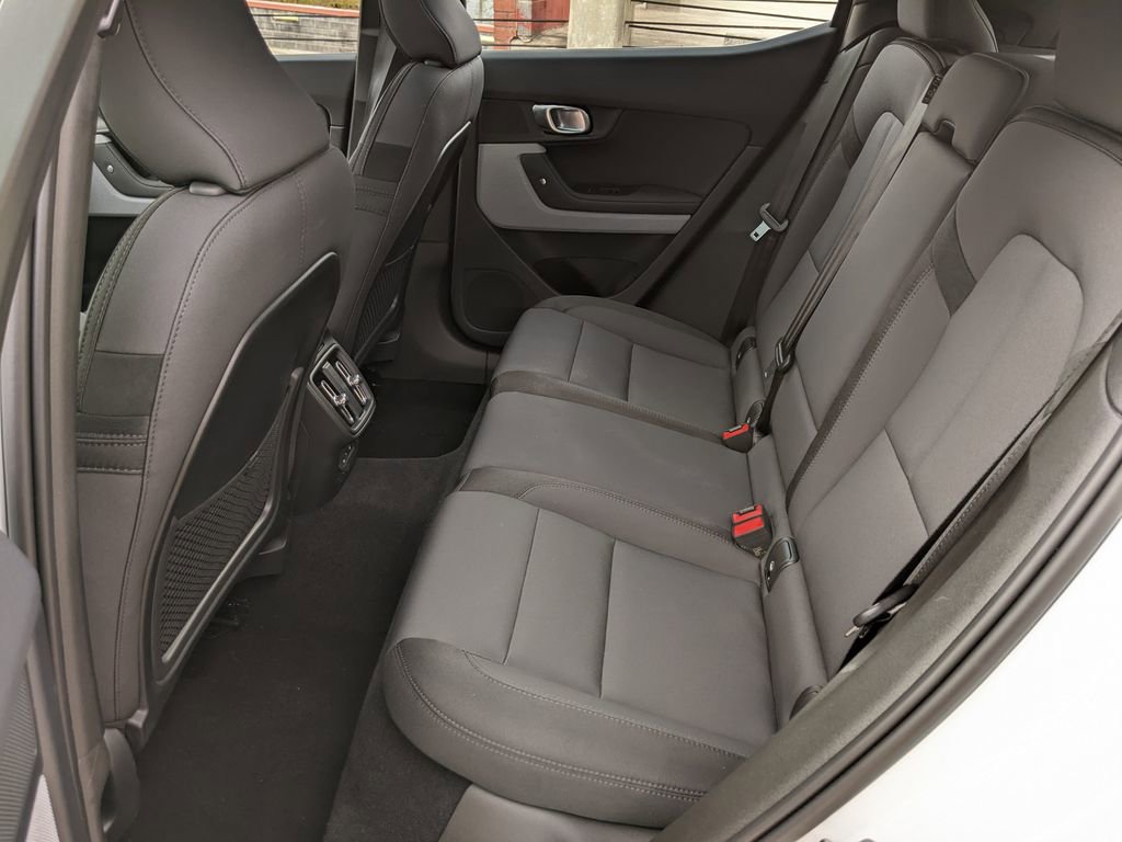 Used 2024 Polestar Polestar 2 image 23