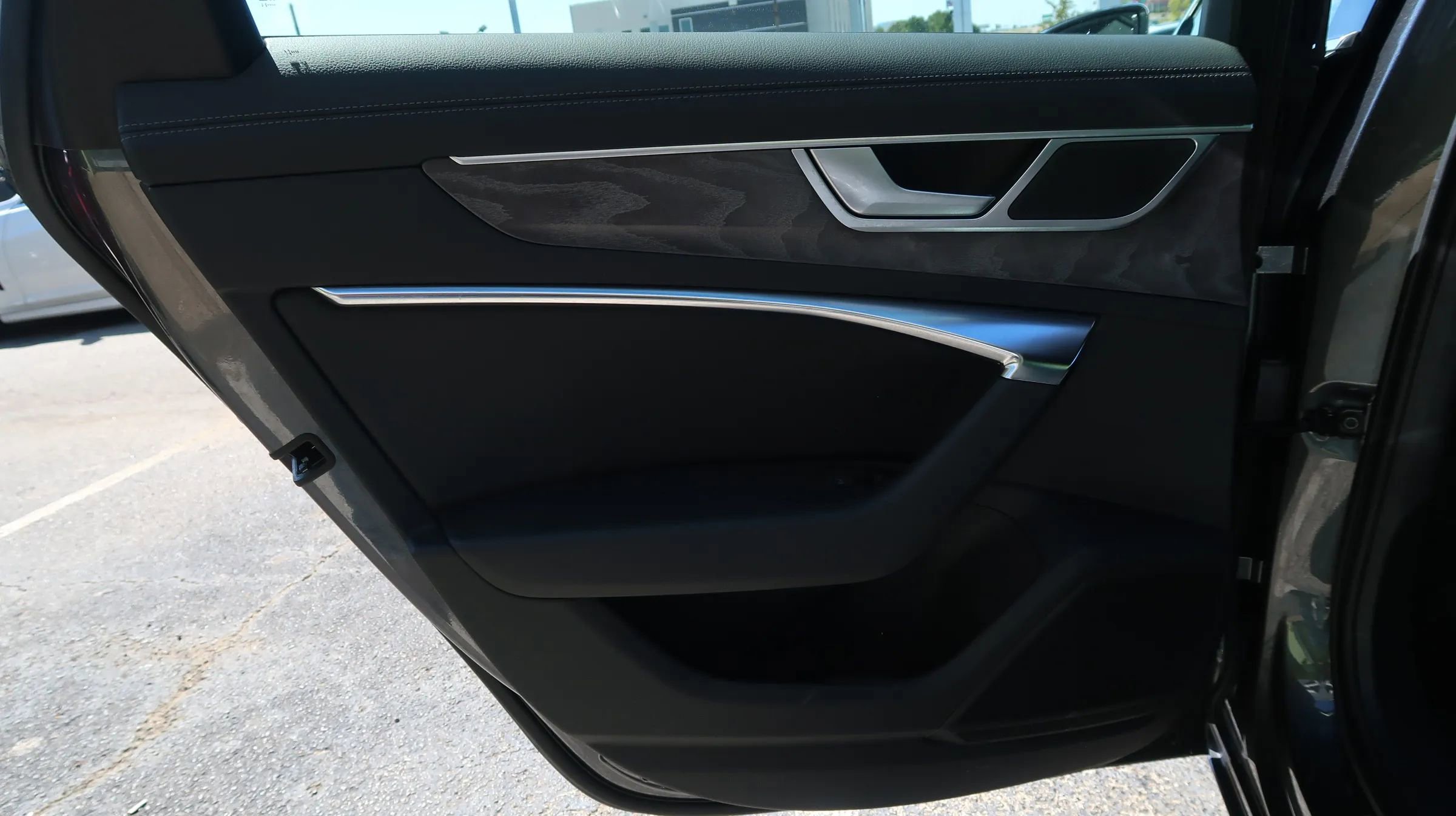 Used 2024 Audi A6 3.0T Premium image 46