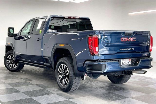 Used 2022 GMC Sierra 2500 AT4 w/ AT4 Preferred Package image 10