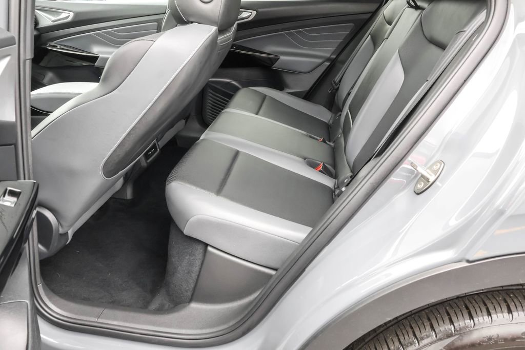 Certified 2023 Volkswagen ID.4 Pro S RWD image 28