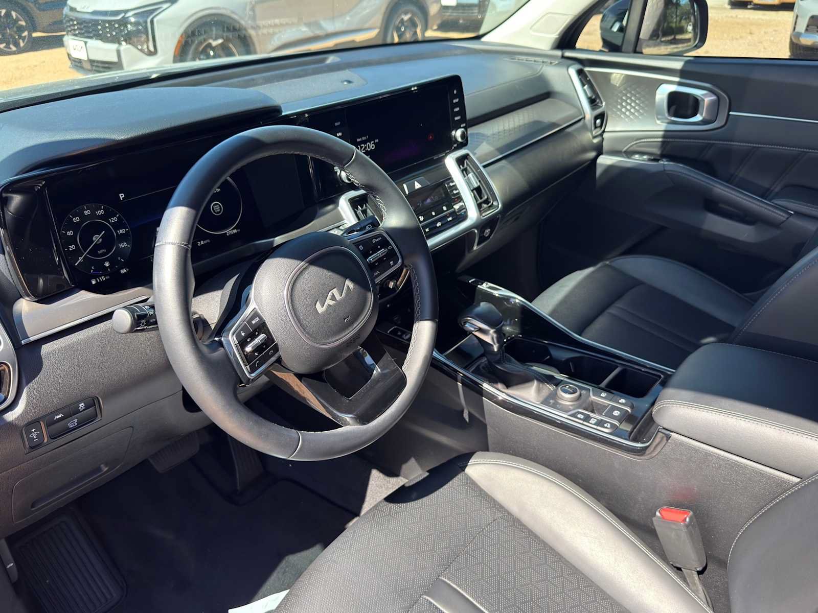 Certified 2023 Kia Sorento SX AWD/4WD image 9